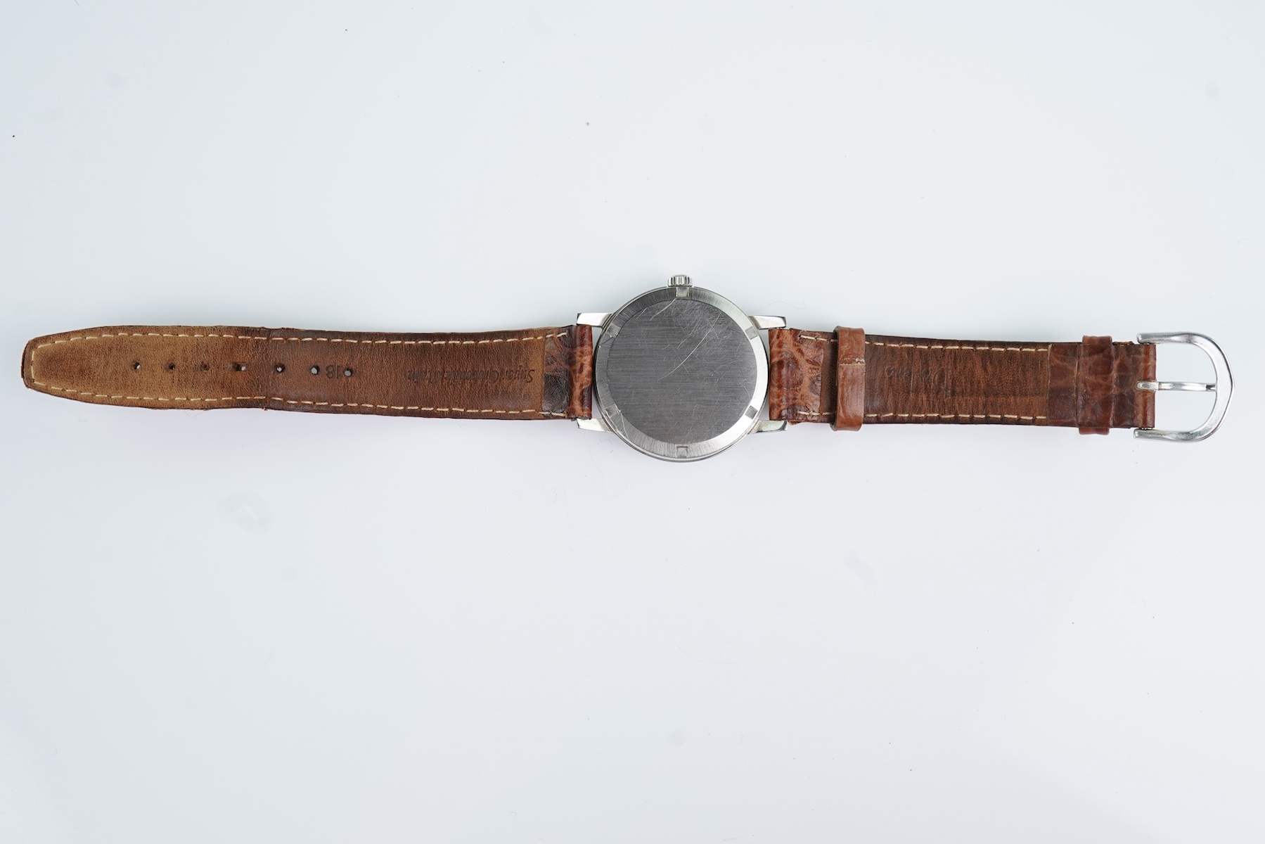 A gentleman's stainless steel Omega manual wind wrist watch